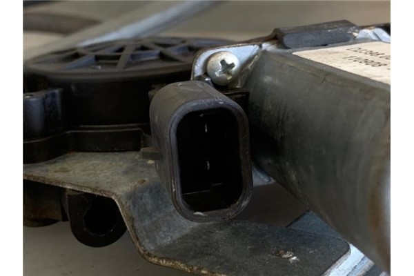 Recambio de mecanismo elevalunas delantero izquierdo para seat ibiza (6k1) 1.4 16v referencia OEM IAM D239805454500008 110908 