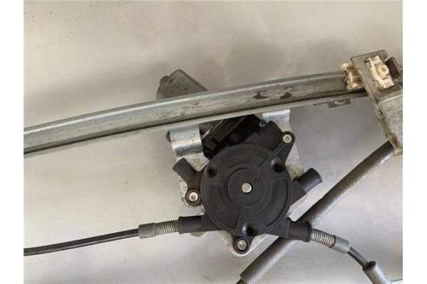 Recambio de mecanismo elevalunas delantero izquierdo para seat ibiza (6k1) 1.4 16v referencia OEM IAM D239805454500008 110908 