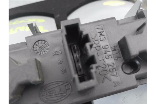 Recambio de piloto porton trasero izquierdo para seat alhambra (7v9) 1.9 reference referencia OEM IAM 7M3945111A 7M7945111 