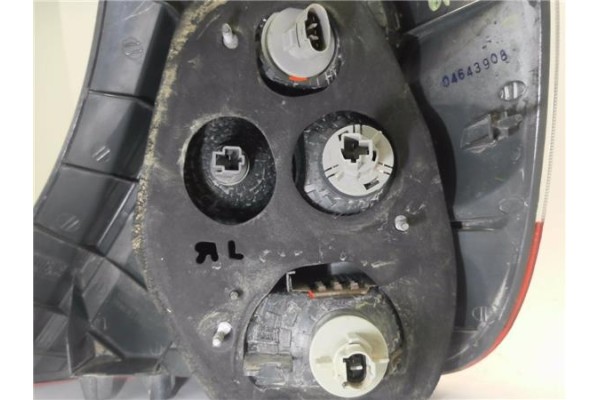 Recambio de piloto trasero izquierdo para honda civic berlina 3 (ep) 1.6i es referencia OEM IAM 083171960L  