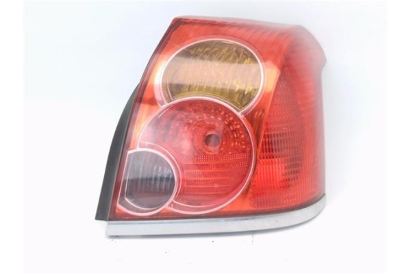 Recambio de piloto trasero derecho para toyota avensis berlina (t25) 2.0 executive berlina (5-ptas.) referencia OEM IAM 81551051