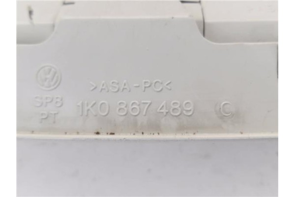 Recambio de luz delantero central techo para volkswagen golf v (1k1) 1.9 tdi referencia OEM IAM 1K0868837C 1K0867489C 