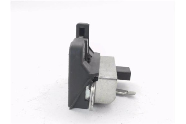 Recambio de cerradura porton para volkswagen golf v (1k1) 1.9 tdi referencia OEM IAM 1K6827505B  