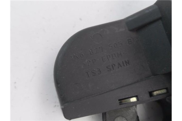 Recambio de cerradura porton para volkswagen golf v (1k1) 1.9 tdi referencia OEM IAM 1K6827505B  