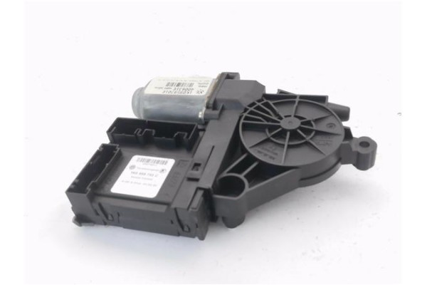 Recambio de motor elevalunas delantero izquierdo para volkswagen golf v (1k1) 1.9 tdi referencia OEM IAM 1K0959701E 1K0959793C 