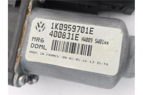 Recambio de motor elevalunas delantero izquierdo para volkswagen golf v (1k1) 1.9 tdi referencia OEM IAM 1K0959701E 1K0959793C 