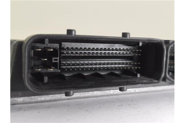 Recambio de centralita para audi a3 (8l) 1.6 ambiente referencia OEM IAM 06A906033BD 5WP4015302 