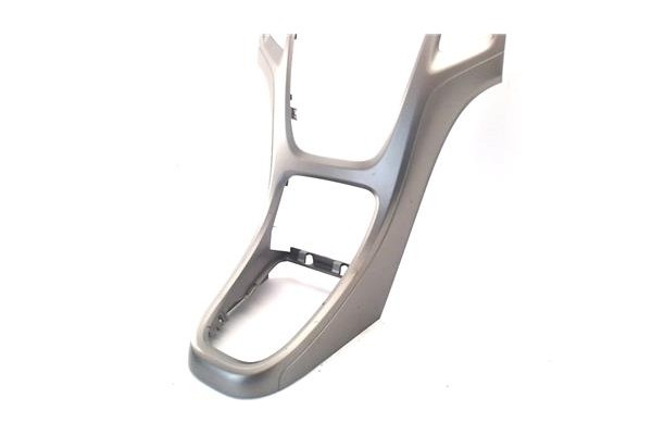 Recambio de embellecedor consola central para opel astra j 1.7 cdti referencia OEM IAM 13257562 JCI1709226 
