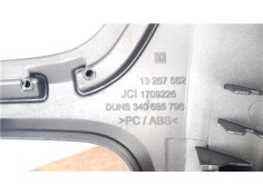 Recambio de embellecedor consola central para opel astra j 1.7 cdti referencia OEM IAM 13257562 JCI1709226 