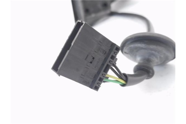 Recambio de retrovisor electrico derecho para opel astra j 1.7 cdti referencia OEM IAM 13308360  