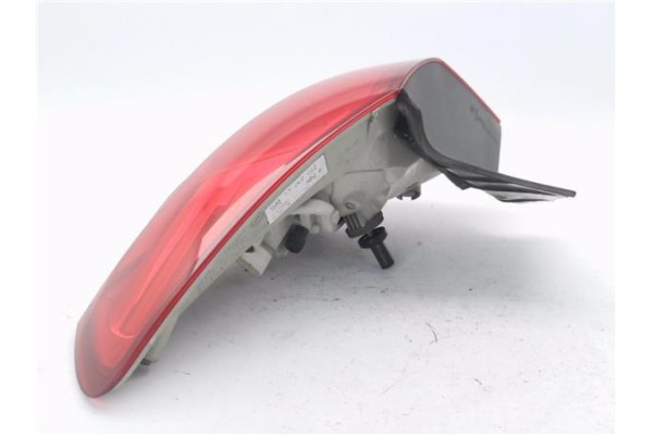 Recambio de piloto trasero derecho para opel astra j 1.7 cdti referencia OEM IAM 13262012  