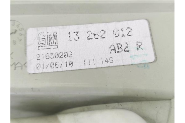 Recambio de piloto trasero derecho para opel astra j 1.7 cdti referencia OEM IAM 13262012  