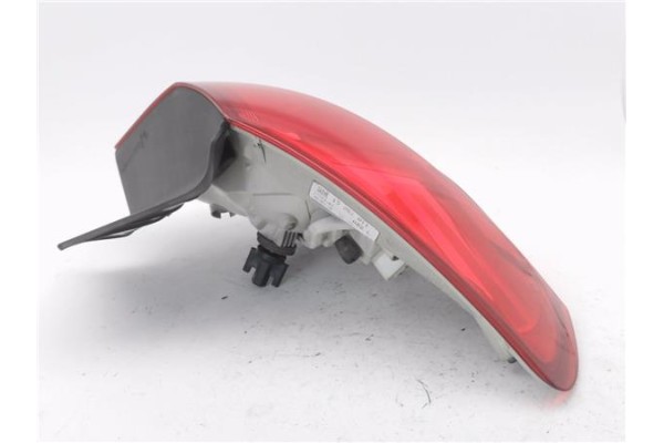 Recambio de piloto trasero izquierdo para opel astra j 1.7 cdti referencia OEM IAM 13262011  