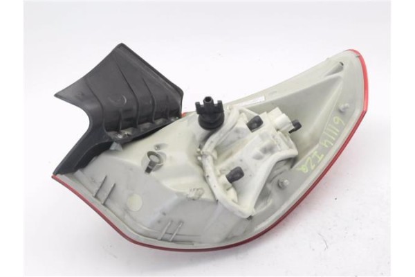 Recambio de piloto trasero izquierdo para opel astra j 1.7 cdti referencia OEM IAM 13262011  