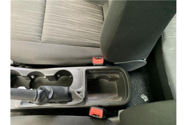 Recambio de consola para opel astra j 1.7 cdti referencia OEM IAM 13310022  