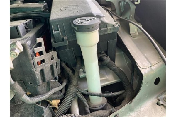 Recambio de deposito limpiaparabrisas para opel astra j 1.7 cdti referencia OEM IAM 13260579 400406195 