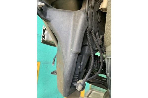 Recambio de deposito limpiaparabrisas para opel astra j 1.7 cdti referencia OEM IAM 13260579 400406195 