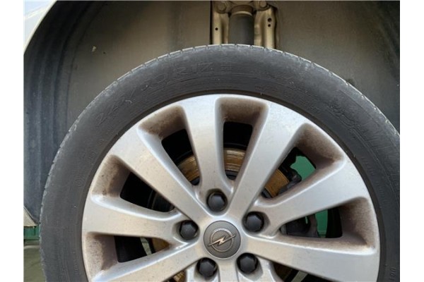 Recambio de llanta para opel astra j 1.7 cdti referencia OEM IAM 0P044K1 13276347 