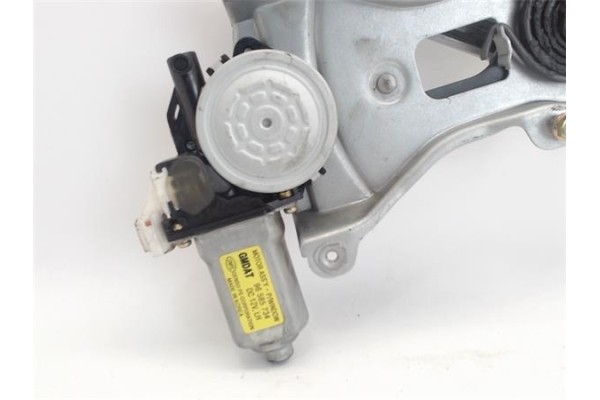 Recambio de mecanismo elevalunas delantero izquierdo para chevrolet kalos 1.2 se referencia OEM IAM 96585734  