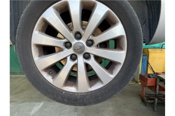 Recambio de llanta para opel astra j 1.7 cdti referencia OEM IAM 0P044K1 13276347 
