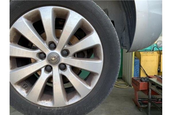 Recambio de llanta para opel astra j 1.7 cdti referencia OEM IAM 0P044K1 13276347 