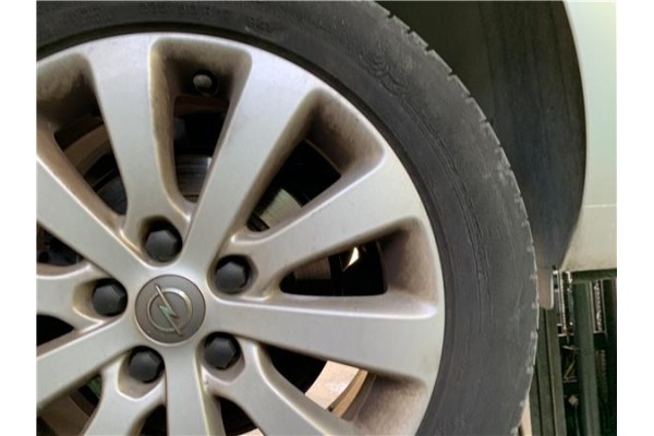 Recambio de llanta para opel astra j 1.7 cdti referencia OEM IAM 0P044K1 13276347 