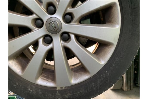 Recambio de llanta para opel astra j 1.7 cdti referencia OEM IAM 0P044K1 13276347 