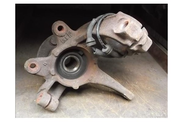Recambio de mangueta delantero derecha para ford fiesta v (jh_, jd_) 1.6 16v referencia OEM IAM   