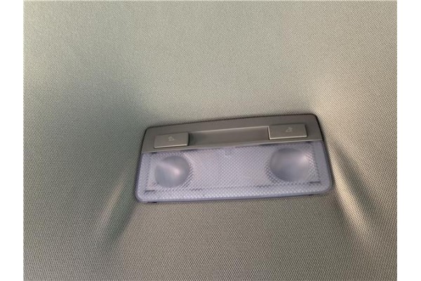 Recambio de luz trasero central techo para opel astra j 1.7 cdti referencia OEM IAM 13285096  