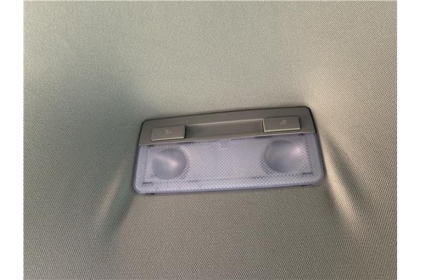 Recambio de luz trasero central techo para opel astra j 1.7 cdti referencia OEM IAM 13285096  