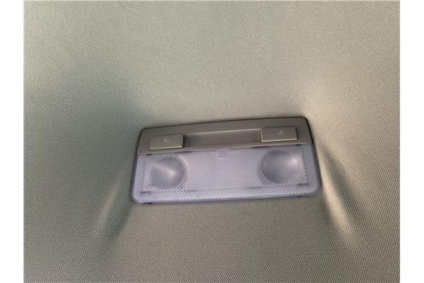 Recambio de luz trasero central techo para opel astra j 1.7 cdti referencia OEM IAM 13285096  