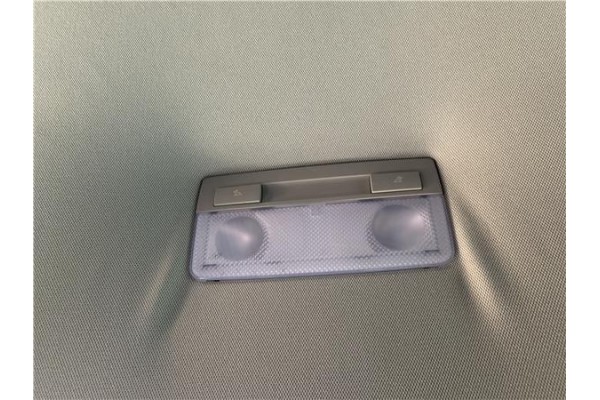 Recambio de luz trasero central techo para opel astra j 1.7 cdti referencia OEM IAM 13285096  