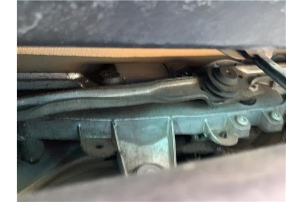 Recambio de motor limpiaparabrisas delantero para opel astra j 1.7 cdti referencia OEM IAM 13262434  