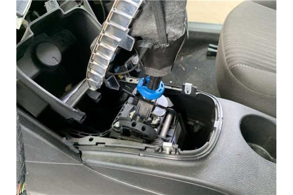 Recambio de palanca de cambio para opel astra j 1.7 cdti referencia OEM IAM 55563829 55486916 