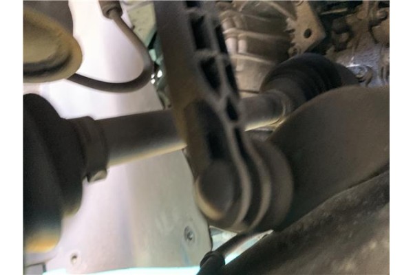 Recambio de palier delantero izquierdo para opel astra j 1.7 cdti referencia OEM IAM 13250834 10185243 