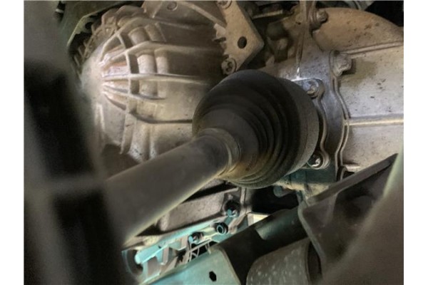 Recambio de palier delantero izquierdo para opel astra j 1.7 cdti referencia OEM IAM 13250834 10185243 