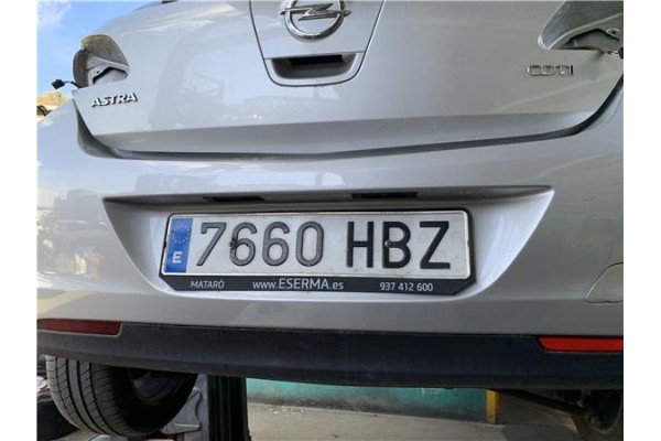 Recambio de paragolpes trasero para opel astra j 1.7 cdti referencia OEM IAM 13266587 13348049 