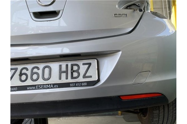 Recambio de paragolpes trasero para opel astra j 1.7 cdti referencia OEM IAM 13266587 13348049 