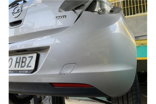 Recambio de paragolpes trasero para opel astra j 1.7 cdti referencia OEM IAM 13266587 13348049 