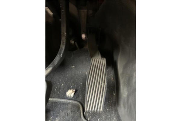 Recambio de pedal acelerador para opel astra j 1.7 cdti referencia OEM IAM 13252702  