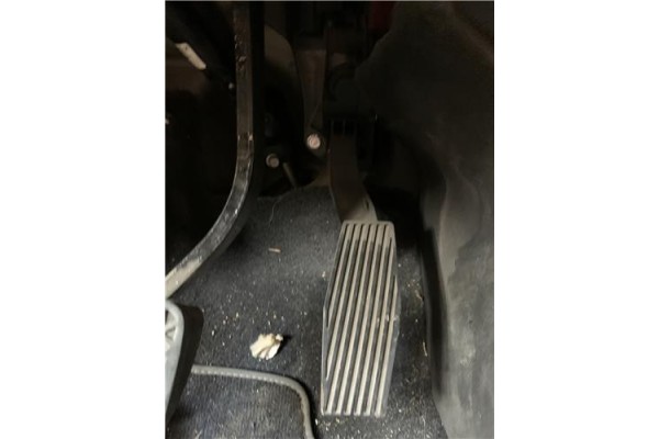 Recambio de pedal acelerador para opel astra j 1.7 cdti referencia OEM IAM 13252702  