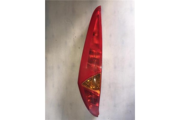 Recambio de piloto trasero derecho para fiat punto ii berlina (188)(1999) 1.2 8v [1,2 ltr. - 44 kw cat] referencia OEM IAM 28620