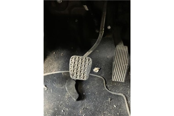 Recambio de pedal freno para opel astra j 1.7 cdti referencia OEM IAM 13331937  