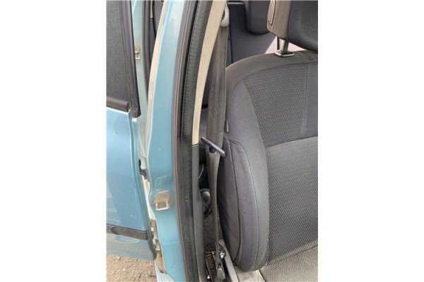 Recambio de cinturon seguridad delantero derecho para renault clio iii 1.5 dci (br17, cr17) referencia OEM IAM 8200683926  