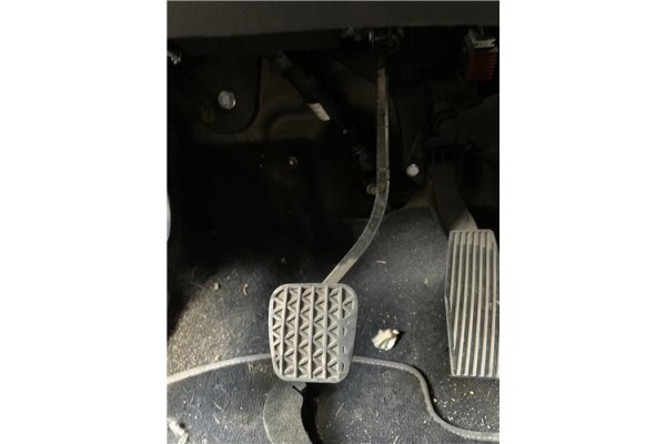 Recambio de pedal freno para opel astra j 1.7 cdti referencia OEM IAM 13331937  