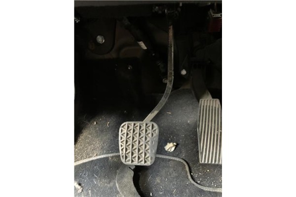 Recambio de pedal freno para opel astra j 1.7 cdti referencia OEM IAM 13331937  