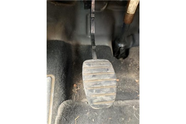 Recambio de pedal embrague para renault clio iii 1.5 dci (br17, cr17) referencia OEM IAM 8200275893  