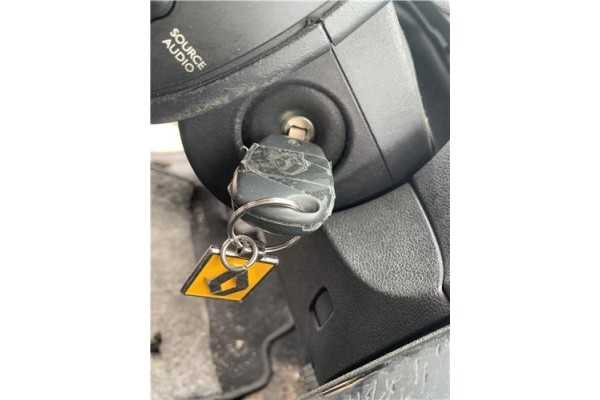 Recambio de clausor para renault clio iii 1.5 dci (br17, cr17) referencia OEM IAM 7701208408  