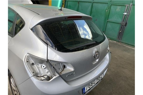Recambio de porton trasero para opel astra j 1.7 cdti referencia OEM IAM 13288625 13372624 