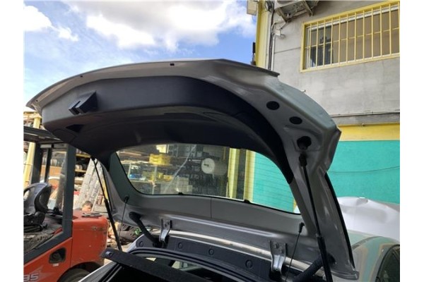 Recambio de porton trasero para opel astra j 1.7 cdti referencia OEM IAM 13288625 13372624 
